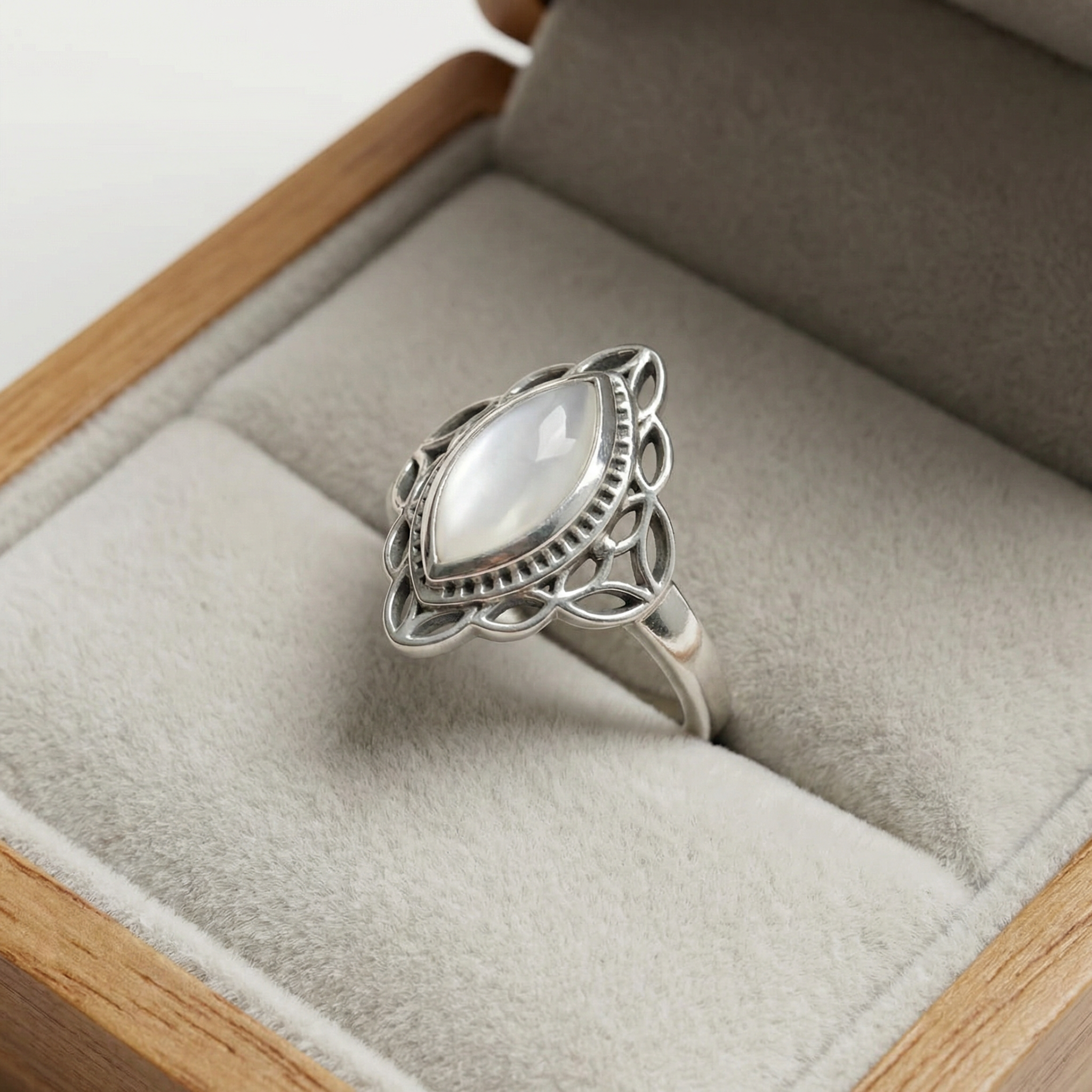 Silver white Crystal Women Ring